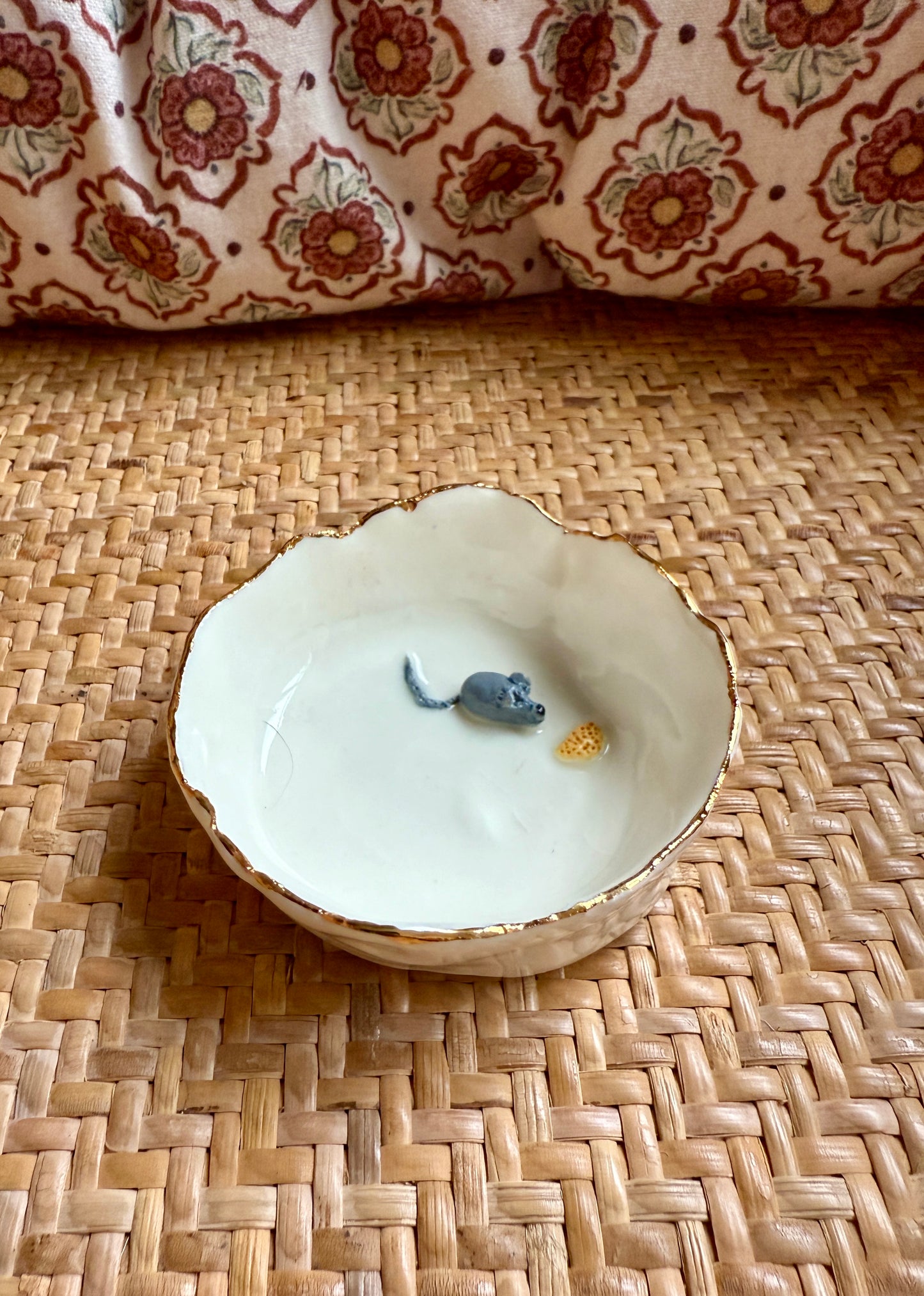 Mouse and cheese