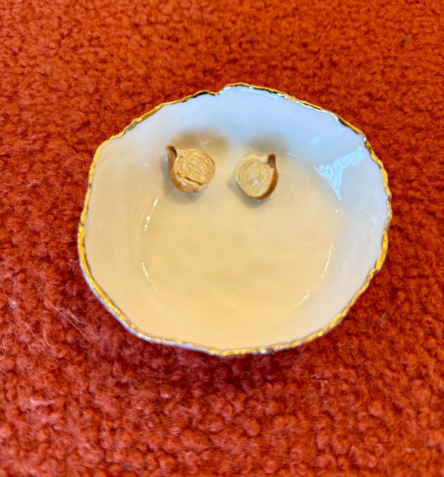 Bespoke onion