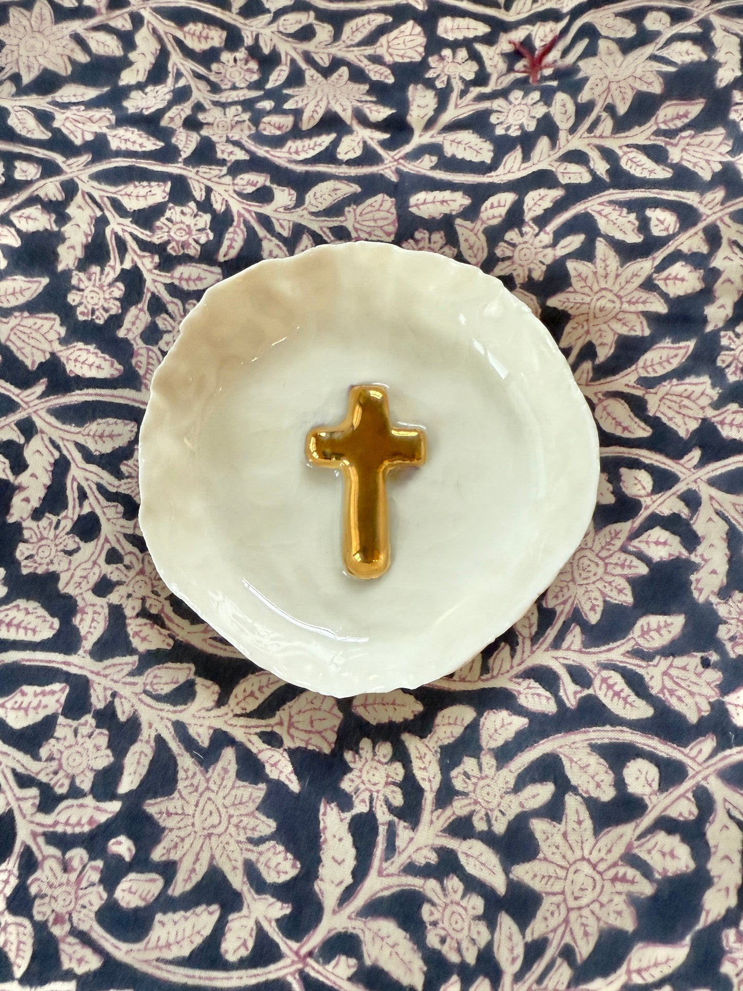 Cross