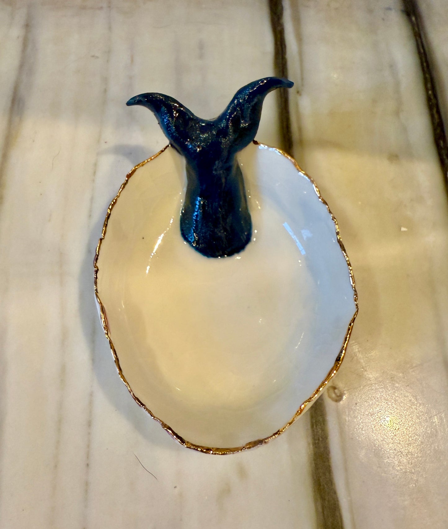Whale dish